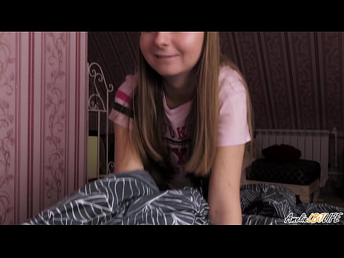❤️ Blondin suger sin BFF djupt och får sperma i munnen ❤️❌ Super sex at us ❌